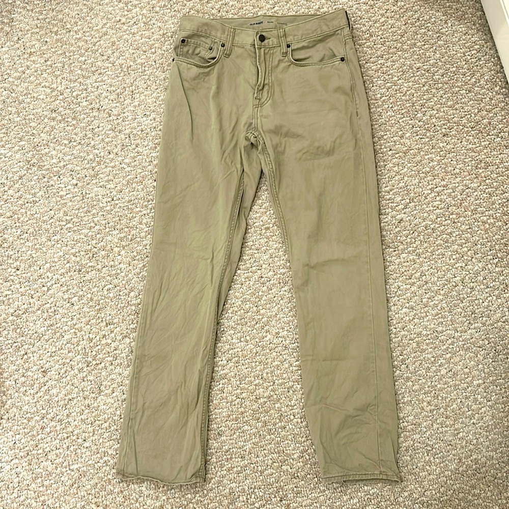 Men’s Old Navy khaki pants 30x32